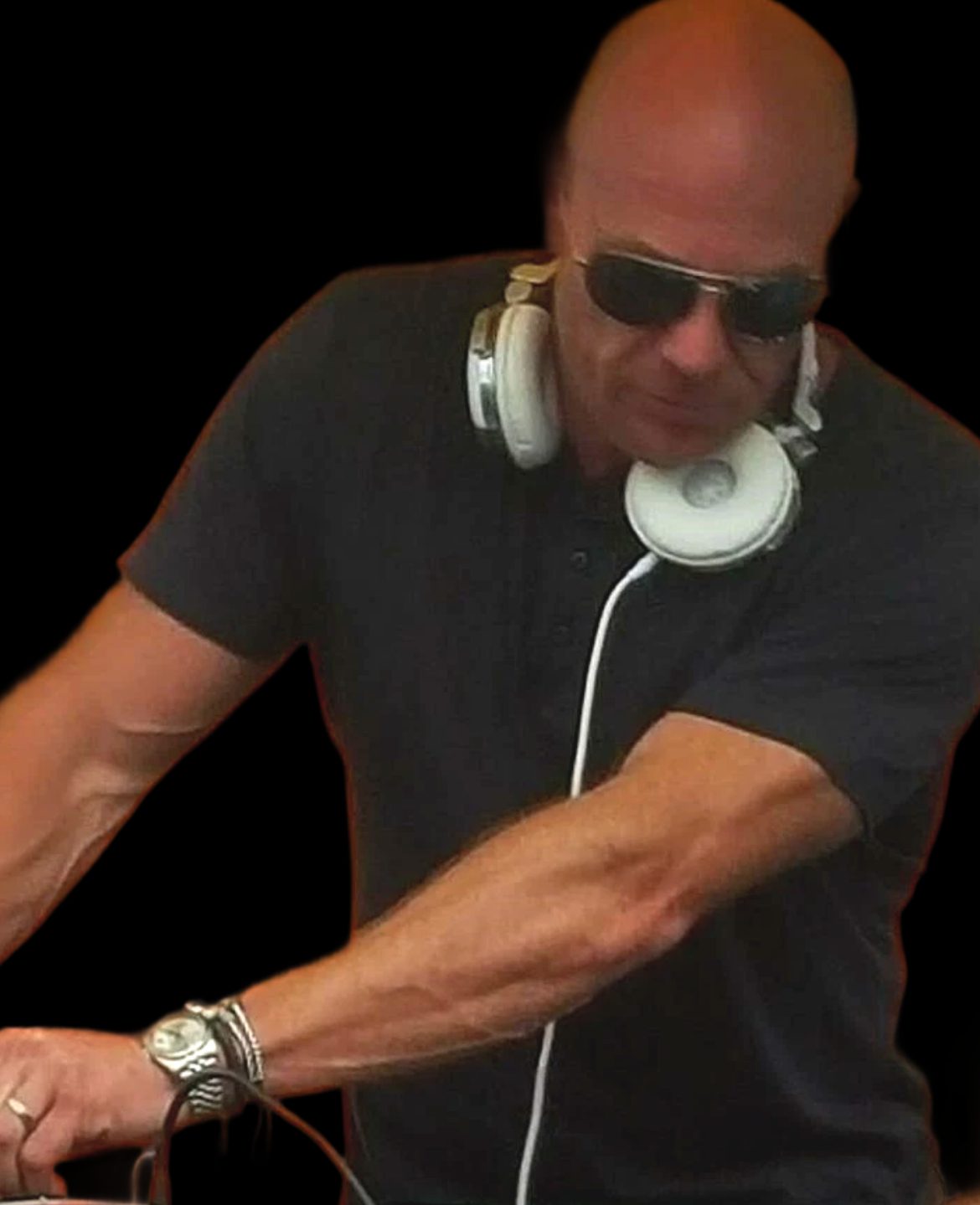 ROBBIE CHARLES ON BACK2HOUSE RADIO